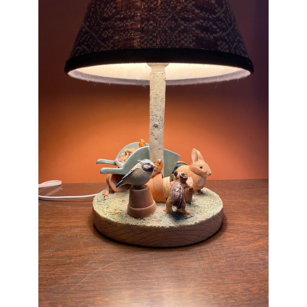 Vintage Cottagecore Bunny Garden fun Rabbit Bird Table Lamp Folk Art Shade - Picture 4 of 6